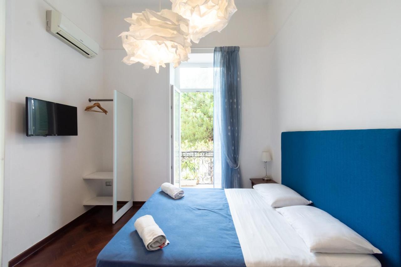 Areamare Bed & Breakfast Наполи Екстериор снимка